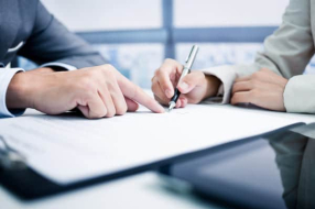 ENTI LOCALI, IL NUOVO CONTRATTO: AUMENTI DA 140 EURO E SETTIMANA CORTA 